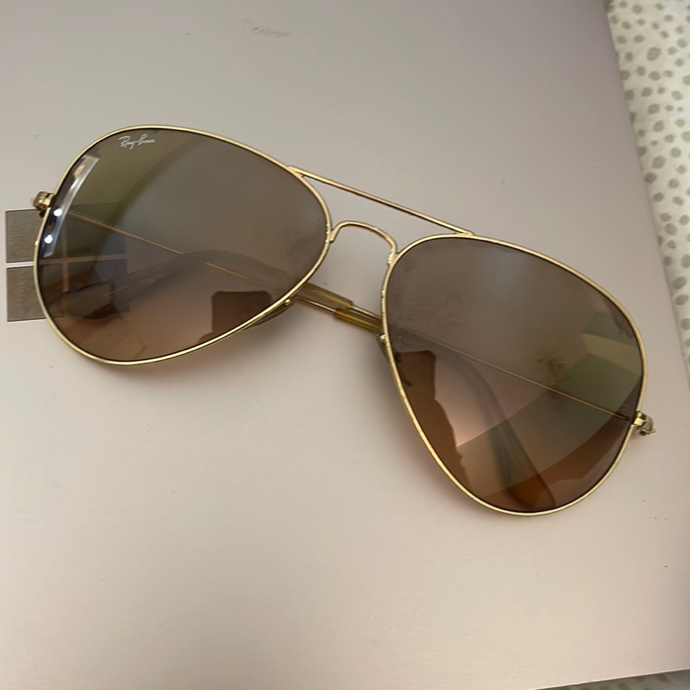 Aviator Ray bans
